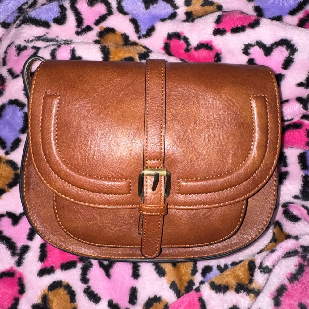 Women's Tan Brown Leather Saddle Clutch with Buckle Detail